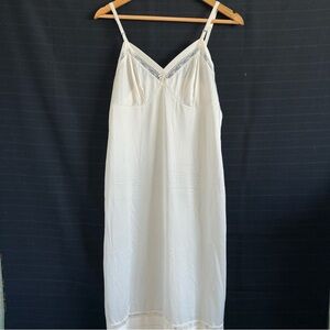 Lorraine Ivory Nylon Vintage Full Slip Lace Details Sz 36 Tall 30" bust 43" long
